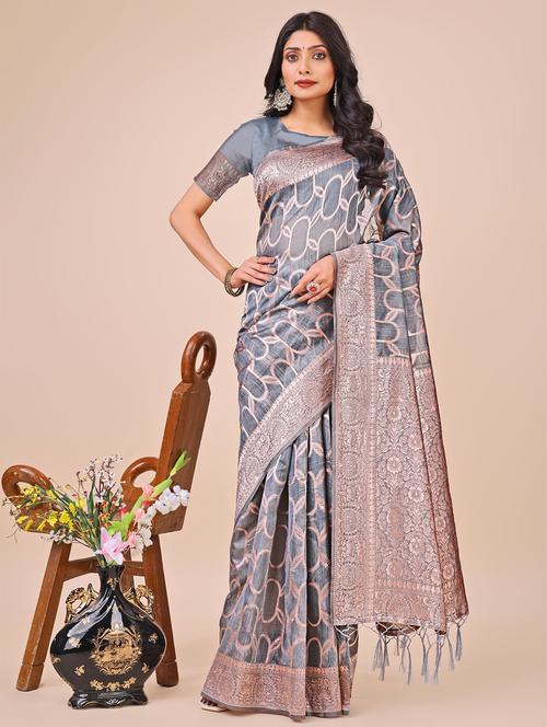 women self design bordered saree with blouse - 21970127 - Very Small Image - 1