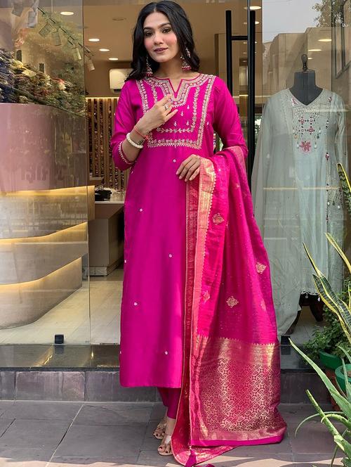 women three quarter sleeve kurta pant with dupatta set - 21971065 - Very Small Image - 1