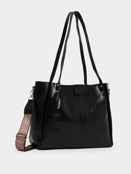 black solid strap pu shoulder bag - 21971445 - Very Small Image - 1