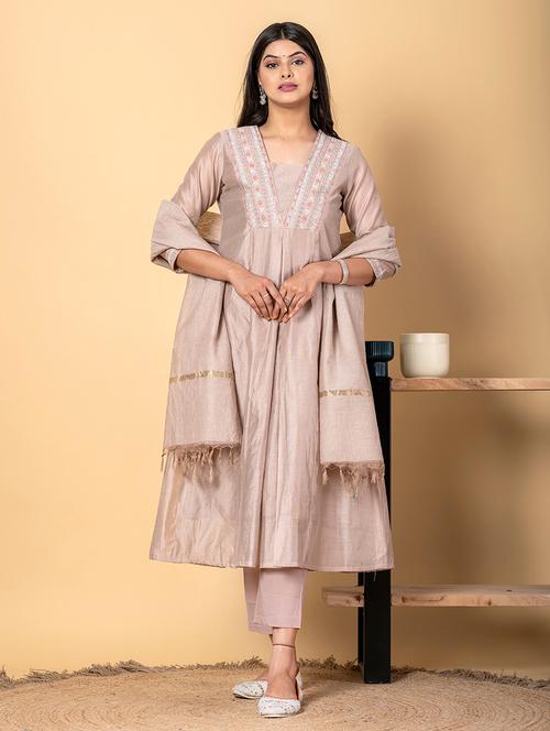 women three quarter sleeve kurta pant with dupatta set - 21972314 - Very Small Image - 1
