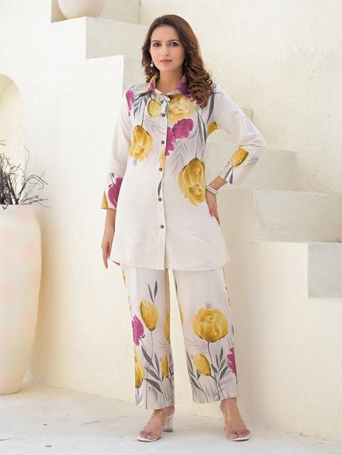 women floral printed three quarter sleeve ethnic co-ord set - 21972335 - Very Small Image - 1