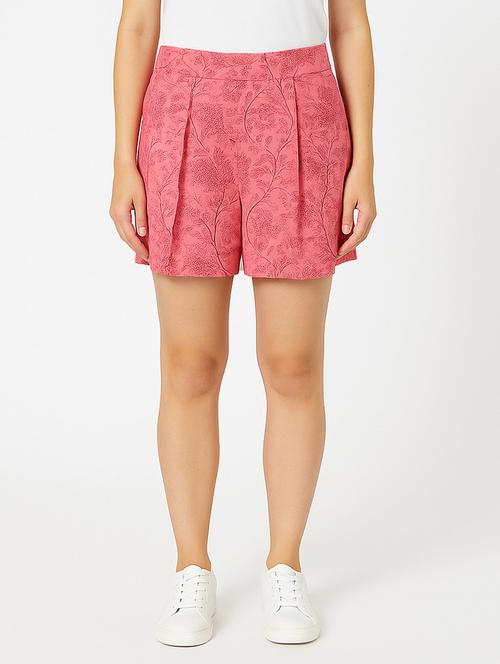 pink cotton regular shorts - 21972350 - Very Small Image - 1