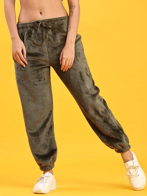 women solid mid rise jogger - 21973901 - Very Small Image - 1