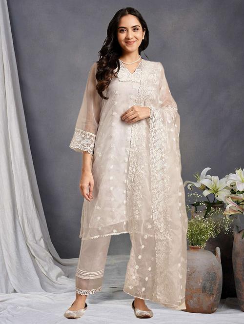 women three quarter sleeve kurta pant with dupatta set - 21975117 - Very Small Image - 1