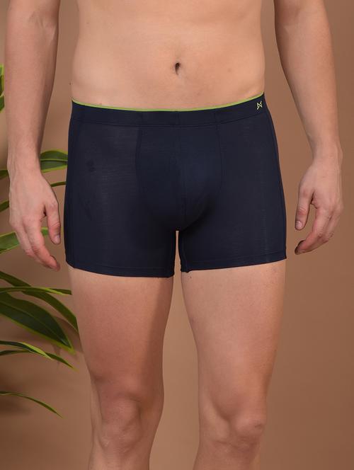 men solid low rise trunk - 21977288 - Very Small Image - 1