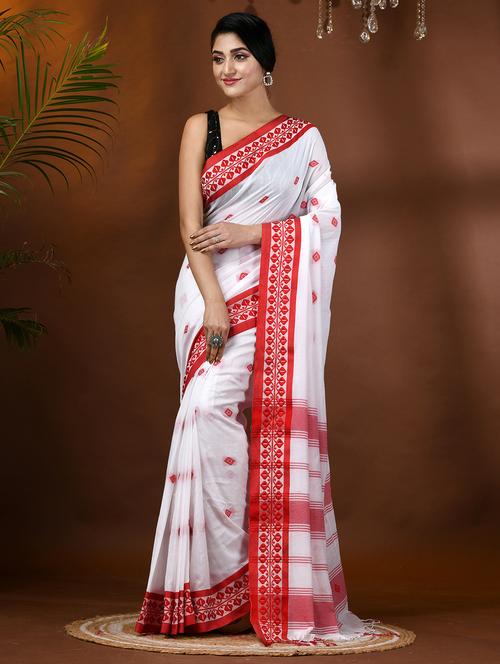 women self design handloom saree with blouse - 21977417 - Very Small Image - 1