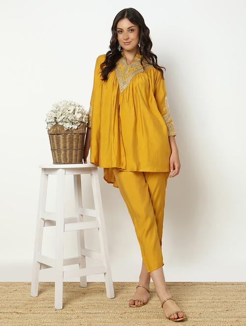 women solid with work three quarter sleeve ethnic co-ord set - 21979781 - Very Small Image - 1