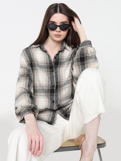 women checkered long sleeve collared shirt - 21979911 - Very Small Image - 1