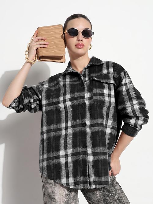 women checkered long sleeve collared oversized shirt - 21979955 - Very Small Image - 1
