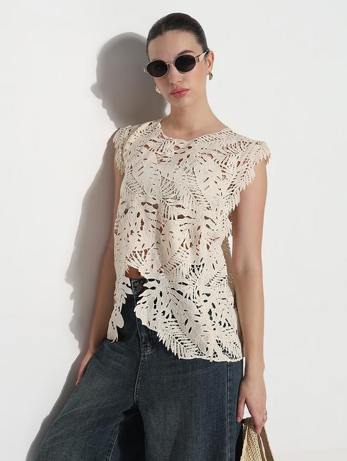 women self designed sleevelelss asymmetric lace top - 21979988 - Very Small Image - 1