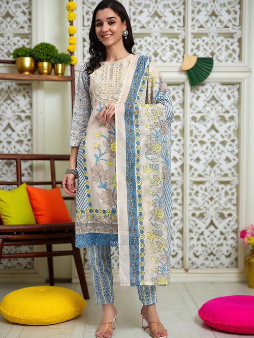 women three quarter sleeve kurta pant with dupatta set - 21982281 - Very Small Image - 1