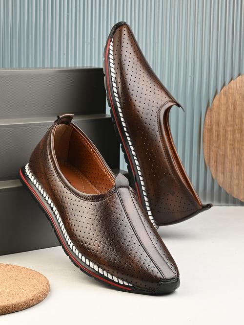 men brown slip on juti - 21983062 - Very Small Image - 1