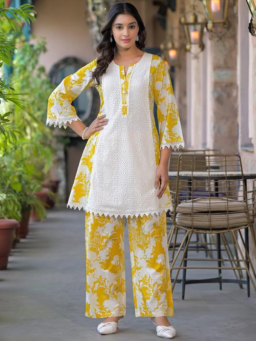 women floral three quarter sleeve ethnic co-ord set - 21985480 - Very Small Image - 1