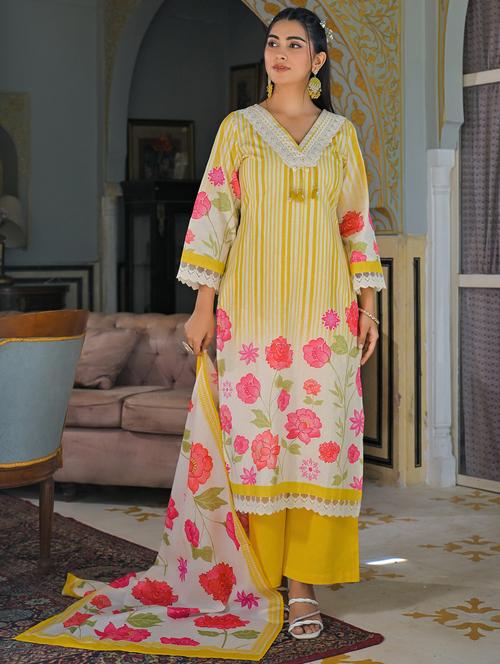 women floral printed long sleeve kurta palazzo with dupatta set - 21985562 - Very Small Image - 1