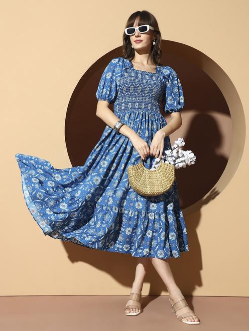 wome printed smocked detailed puff sleeve tiered dress - 21986569 - Very Small Image - 1