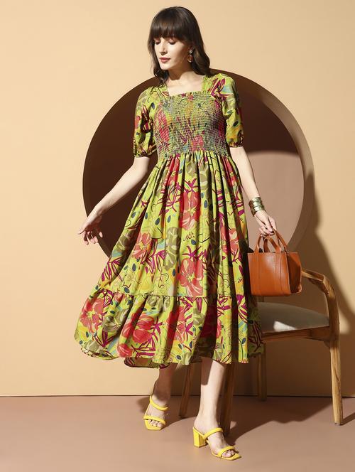 wome printed smocked detailed puff sleeve tiered dress - 21986570 - Very Small Image - 1