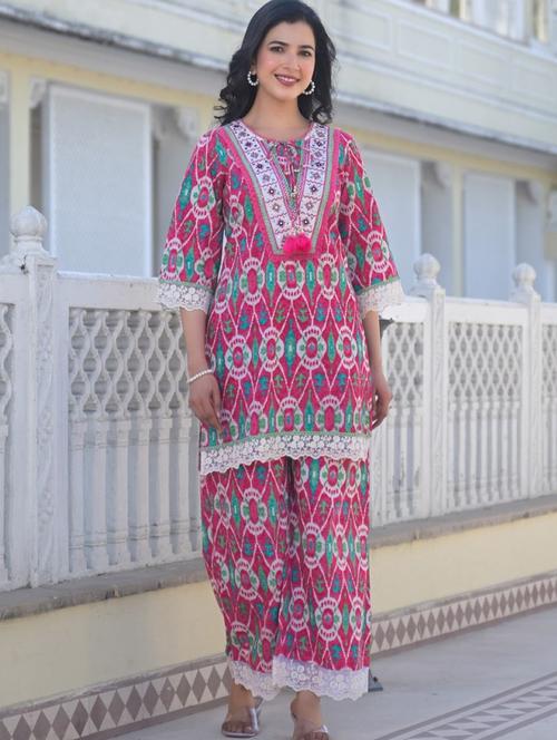 women printed three quarter sleeve kurta palazzo set - 21987059 - Very Small Image - 1
