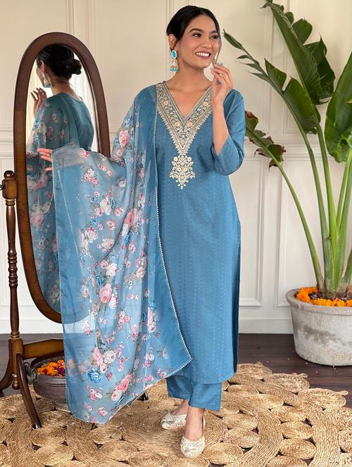 women three quarter sleeve kurta pant with dupatta set - 21987340 - Very Small Image - 1