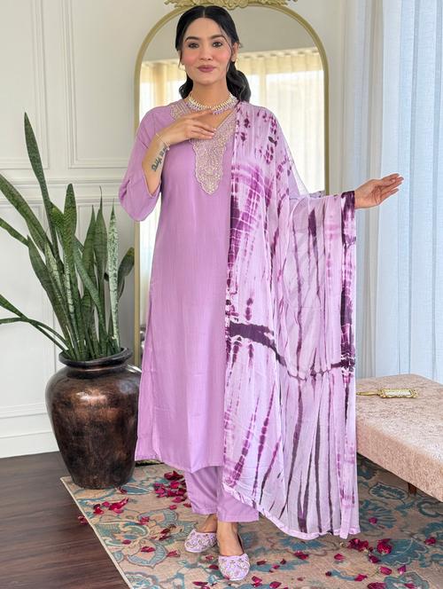 women three quarter sleeve kurta pant with dupatta set - 21987345 - Very Small Image - 1