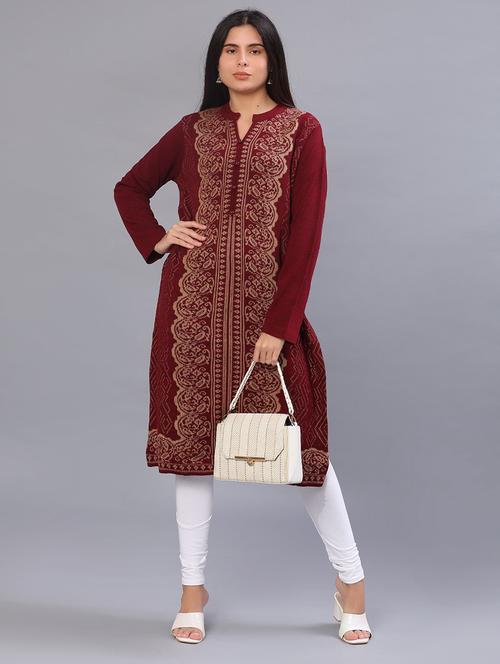 women self design long sleeve straight woolen kurta - 21988304 - Very Small Image - 1