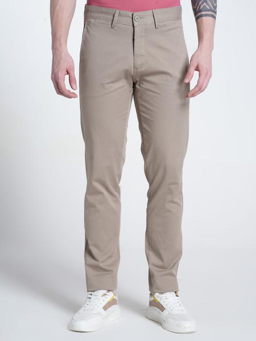 men solid mid rise flat front casual chinos  - 21988911 - Very Small Image - 1