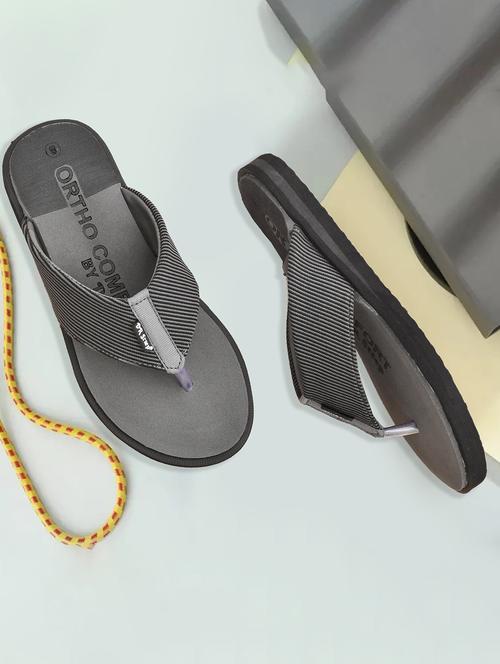 men toe separator diabetic and orthopedic slipper - 21991494 - Very Small Image - 1