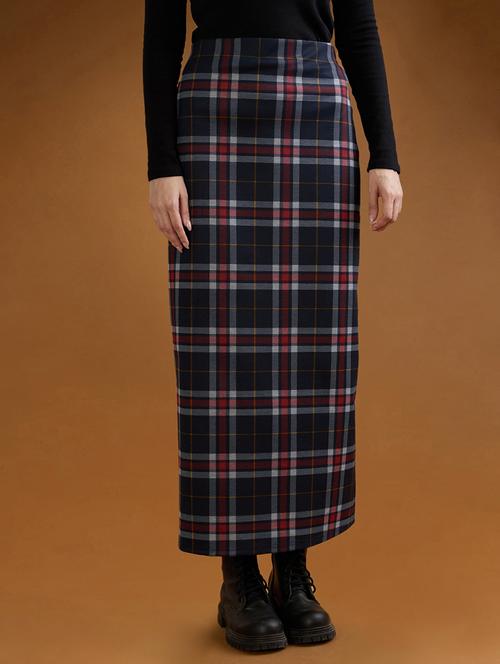 globus women red checked mid-rise side slit straight maxi skirt - 21994532 - Very Small Image - 1