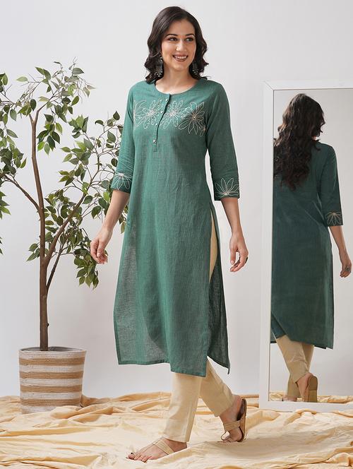 women striped three quarter sleeve straight kurta - 21997238 - Very Small Image - 1