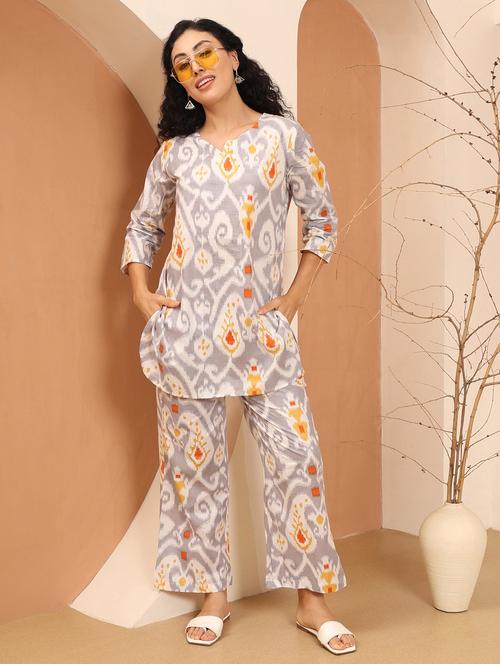 women ikat printed three quarter sleeve ethnic co-ord set - 21998256 - Very Small Image - 1