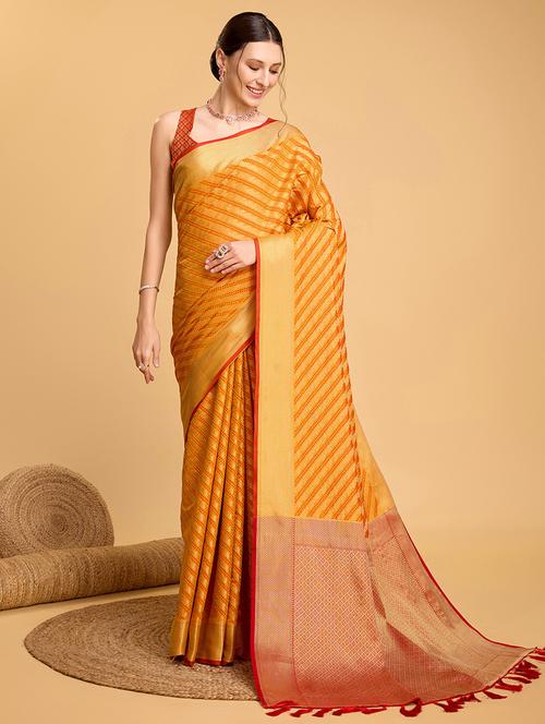 women self design banarasi saree with blouse - 22000043 - Very Small Image - 1