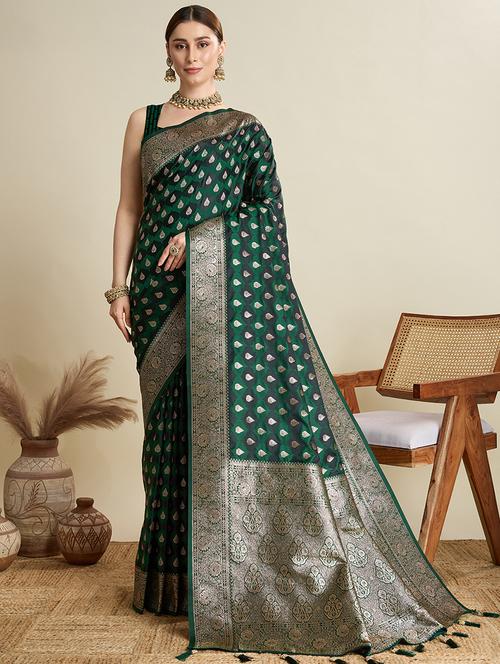 women self design banarasi saree with blouse - 22001367 - Very Small Image - 1
