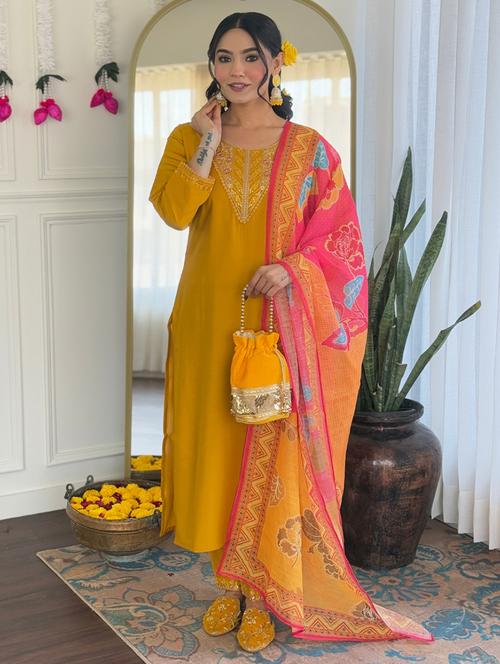 women solid with work three quarter sleeve kurta pant with dupatta set - 22001611 - Very Small Image - 1