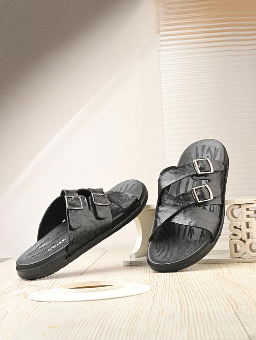 men black slip on sandal - 22003910 - Very Small Image - 1