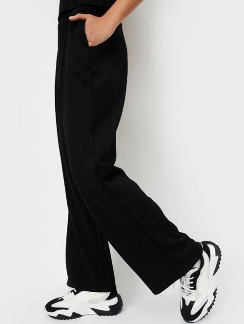 women black solid mid rise straight trouser - 22004537 - Very Small Image - 1