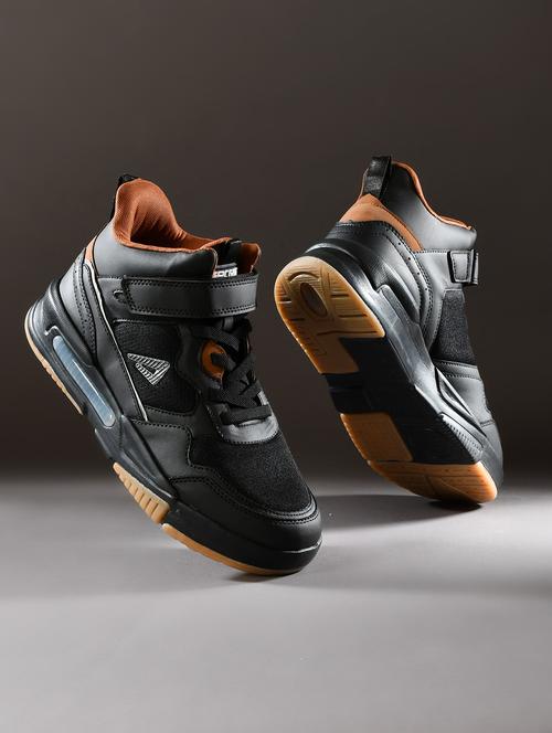 men black lace up sneaker - 22005928 - Very Small Image - 1