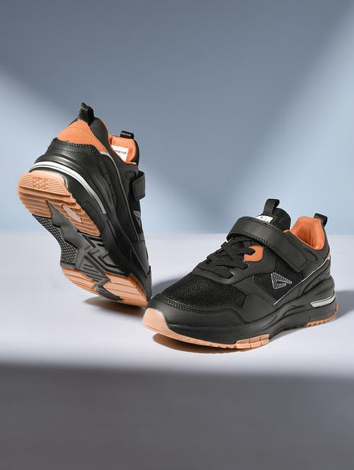 men black lace up sneaker - 22005931 - Very Small Image - 1