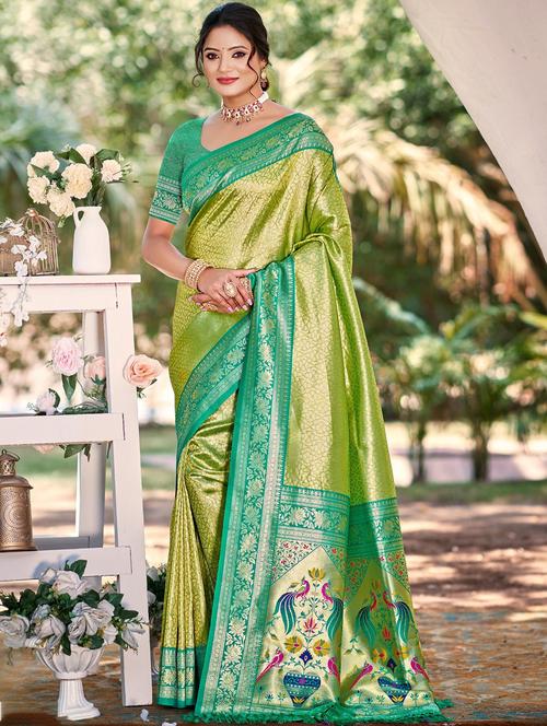 women self design kanjivaram saree with blouse - 22008708 - Very Small Image - 1