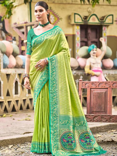 women self design kanjivaram saree with blouse - 22008717 - Very Small Image - 1
