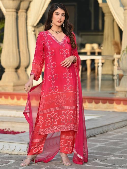 women embroidered three quarter sleeve kurta pant with dupatta set - 22011405 - Very Small Image - 1