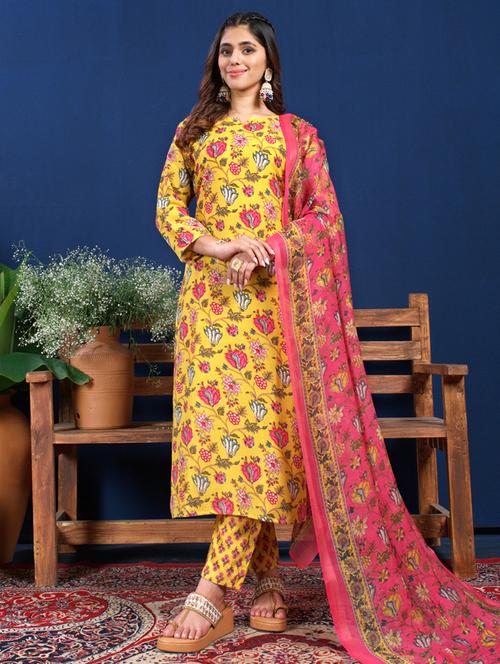 women printed three quarter sleeve kurta pant with dupatta set - 22014235 - Very Small Image - 1
