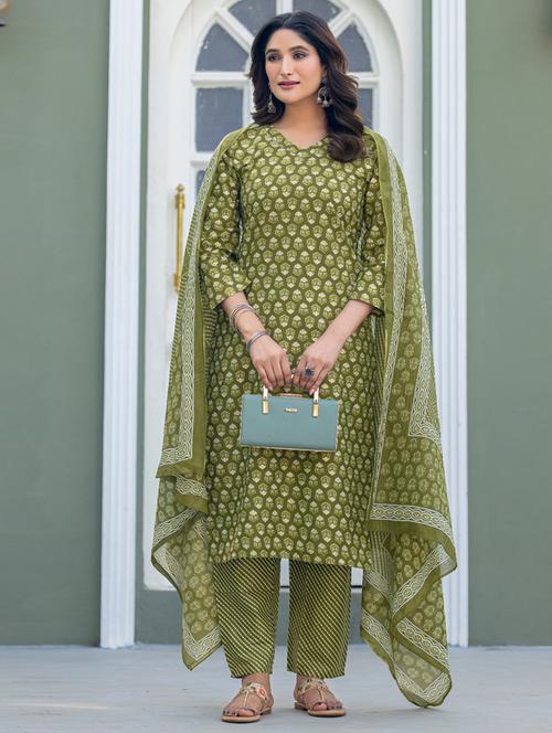 women printed three quarter sleeve kurta pant with dupatta set - 22014267 - Very Small Image - 1