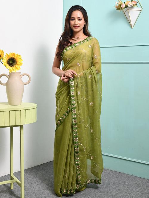 women solid with work embroidered saree with blouse - 22014360 - Very Small Image - 1