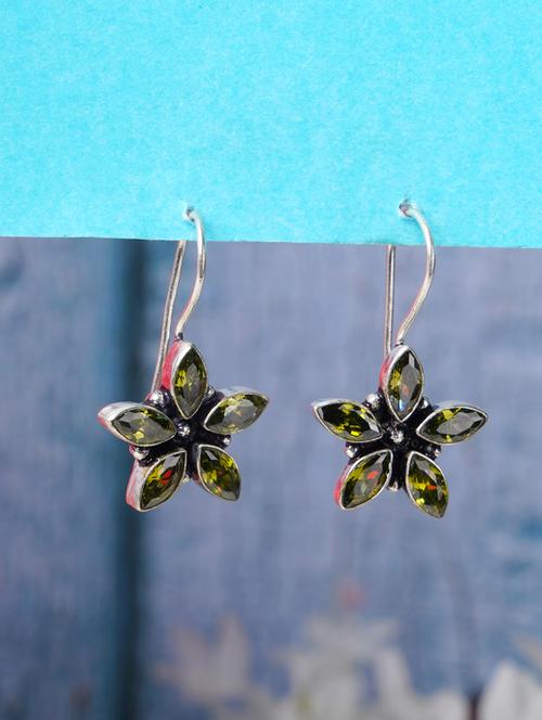 yellow & silver toned classic design crystal drop stylish earrings - 22014514 - Very Small Image - 1