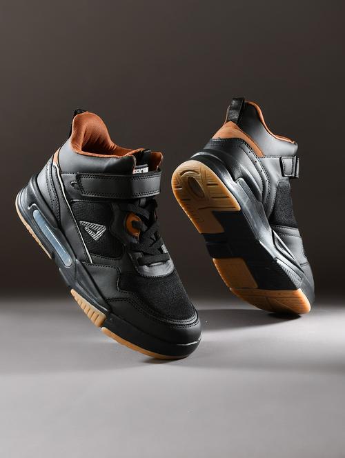 men black lace up sneaker - 22015932 - Very Small Image - 1