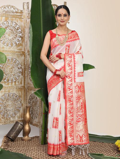 women self design bordered saree with blouse - 22018521 - Very Small Image - 1