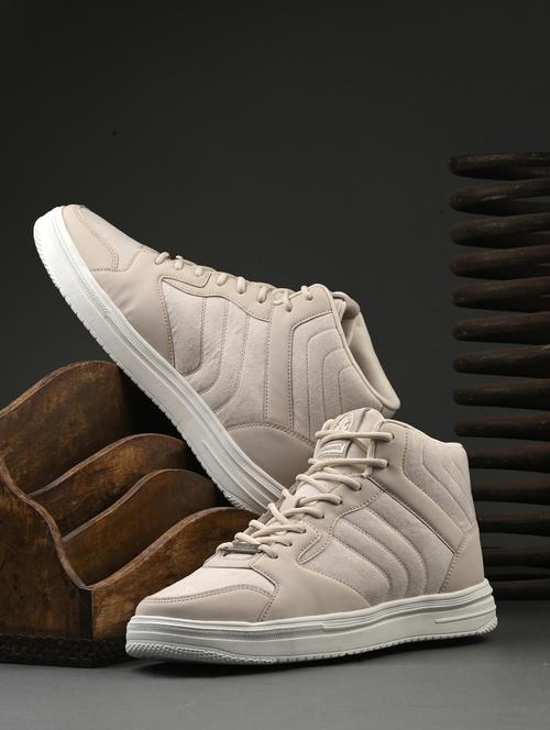 men white lace up shoe - 22020547 - Very Small Image - 1