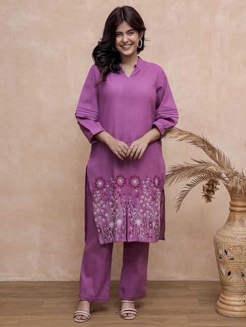 women embroidered three quarter sleeve kurta pant set - 22021651 - Very Small Image - 1