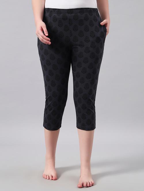 women printed mid rise capri - 22026578 - Very Small Image - 1