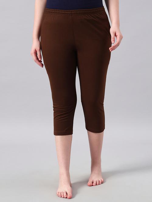 women solid mid rise capri - 22026586 - Very Small Image - 1