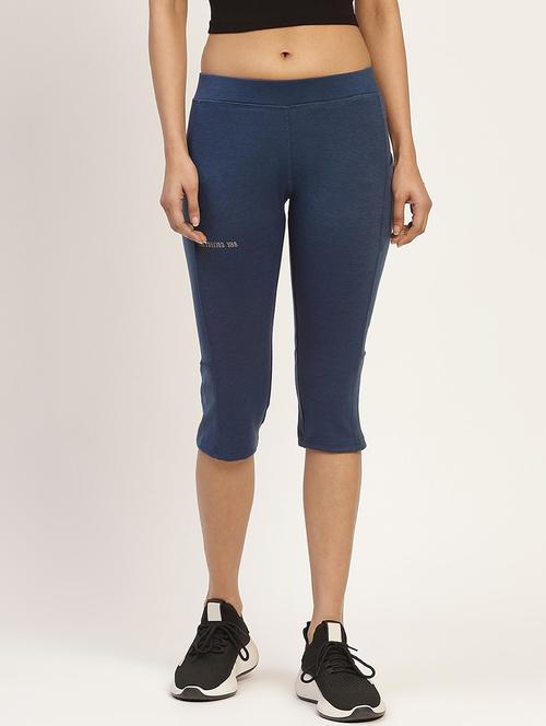 women blue solid mid rise slim fit capri - 22028807 - Very Small Image - 1